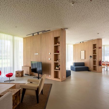 Micampus Porto Tower Student Residence Екстер'єр фото