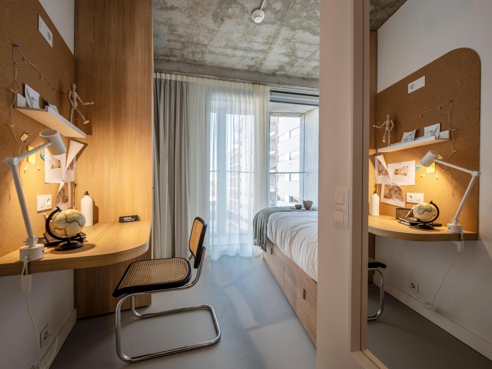 Micampus Porto Tower Student Residence Екстер'єр фото